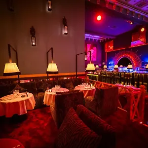 3* Hotel La Adults Only